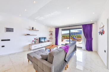 Villa Summery
