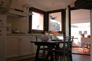 B&b L Umbra Di Lu Soli