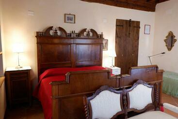 تختخواب و صبحانه Alla Locanda Del Cinquecento