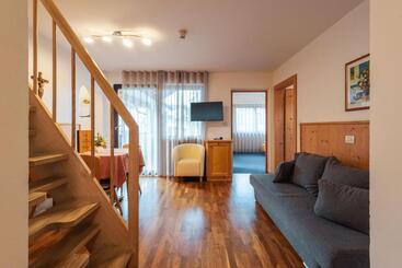تختخواب و صبحانه Garni Residence Trocker