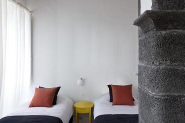 پانسیون Azorean Urban Lodge