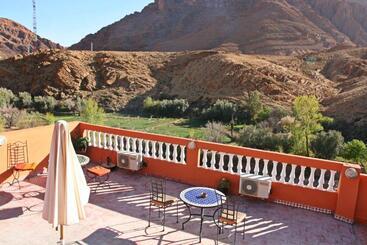 پانسیون Dar Ayour Todra Gorges
