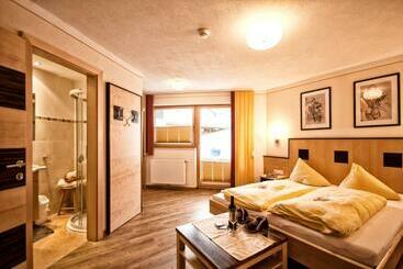 پانسیون Aparthotel Fernblick