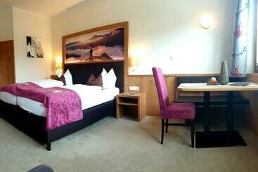 پانسیون Aparthotel Fernblick