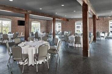هتل Aloft Wilmington At Coastline Center