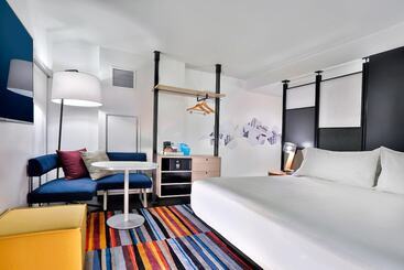 هتل Aloft Wilmington At Coastline Center