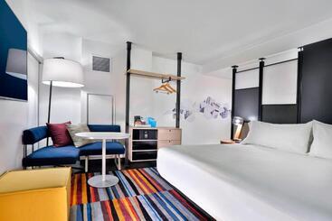 هتل Aloft Wilmington At Coastline Center