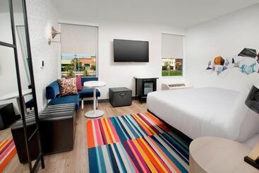 هتل Aloft Wilmington At Coastline Center