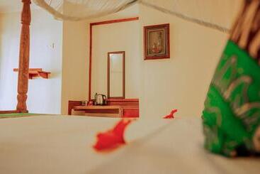 هتل Sansi Kae Beach Resort
