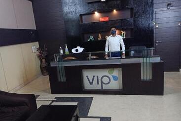 هتل V.i.p. Regency