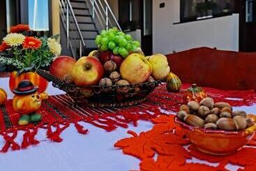 پانسیون Splendid House