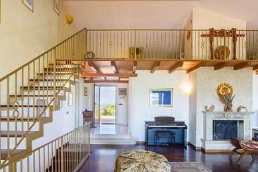 Villa California 6, Emma Villas