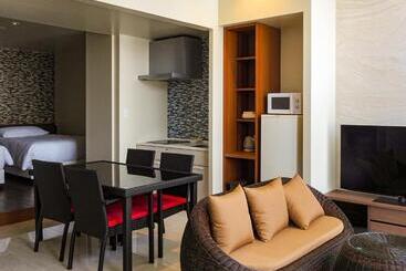 Villa Life Indah Sumuide