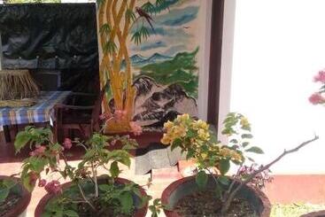 تختخواب و صبحانه Bentota Orchid House