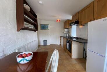 Cottage 426   Moyard