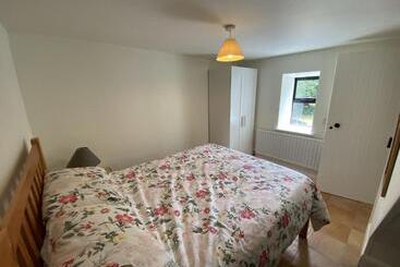 Cottage 426   Moyard