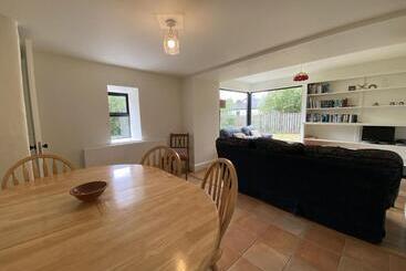 Cottage 426   Moyard