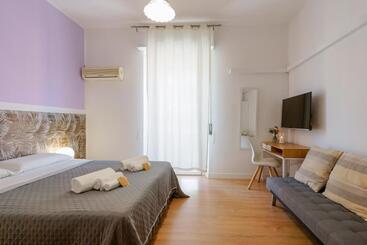 پانسیون Bissenti Rooms   Eja Sardinia