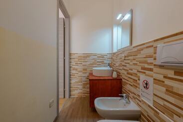 پانسیون Bissenti Rooms   Eja Sardinia
