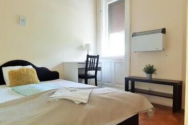 پانسیون Wesselényi Rooms Near Gozsdu Udvar