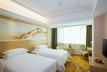 Vienna Hotel Huizhou Dahuxi