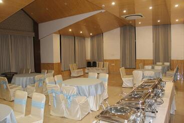 هتل Abhilashi Residency & Spa   Centrally Heated & Air Cooled