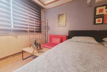 Olive Hostel Myeongdong