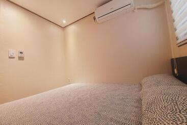 Olive Hostel Myeongdong