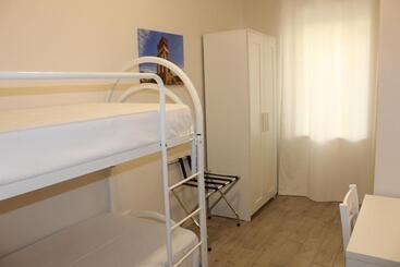 تختخواب و صبحانه Esseneto Rooms
