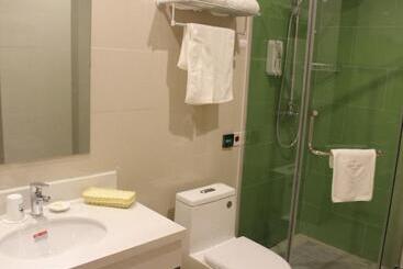 هتل Greentree Inn Shandong Jinan Changqing District Changqing University Town Express