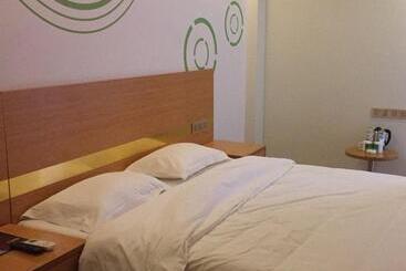 هتل Greentree Inn Shandong Jinan Changqing District Changqing University Town Express