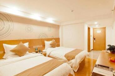 هتل Greentree Inn Shandong Jinan Changqing District Changqing University Town Express