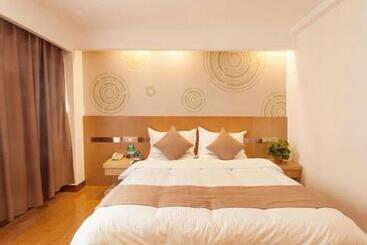 هتل Greentree Inn Shandong Jinan Changqing District Changqing University Town Express