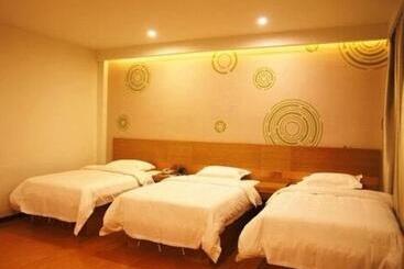 هتل Greentree Inn Shandong Jinan Changqing District Changqing University Town Express