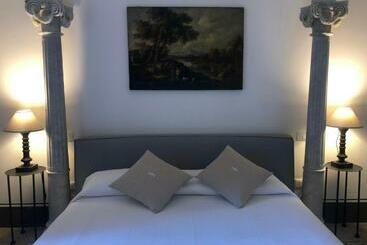 膳宿费 Casa Modica Luxury Rooms