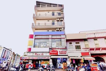 هتل O Suman Palace