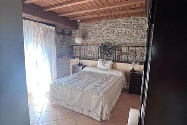 هتل Rural Casa La Juana