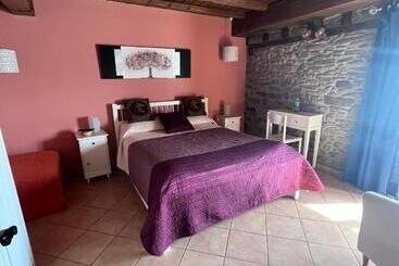 هتل Rural Casa La Juana