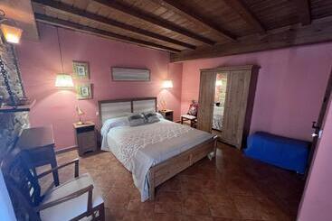 هتل Rural Casa La Juana