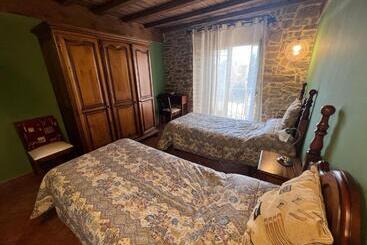 هتل Rural Casa La Juana