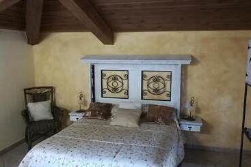 هتل Rural Casa La Juana