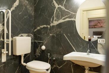 پانسیون Divisi Suites & Spa