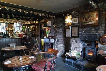 Общежитие The Lamb Inn