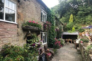 Общежитие The Lamb Inn