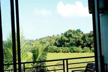 هتل Green Edge Villa