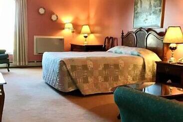هاستل Rollo Bay Inn