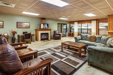 בית מלון כפרי Club Wyndham Tamarack