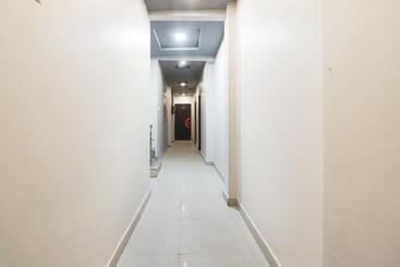 هتل Super Collection O Sonica Gold Civil Lines