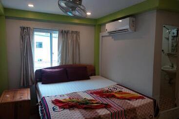 هتل Villa Koh Rong