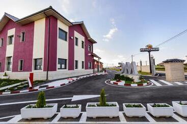 Motel Cancun Aviles